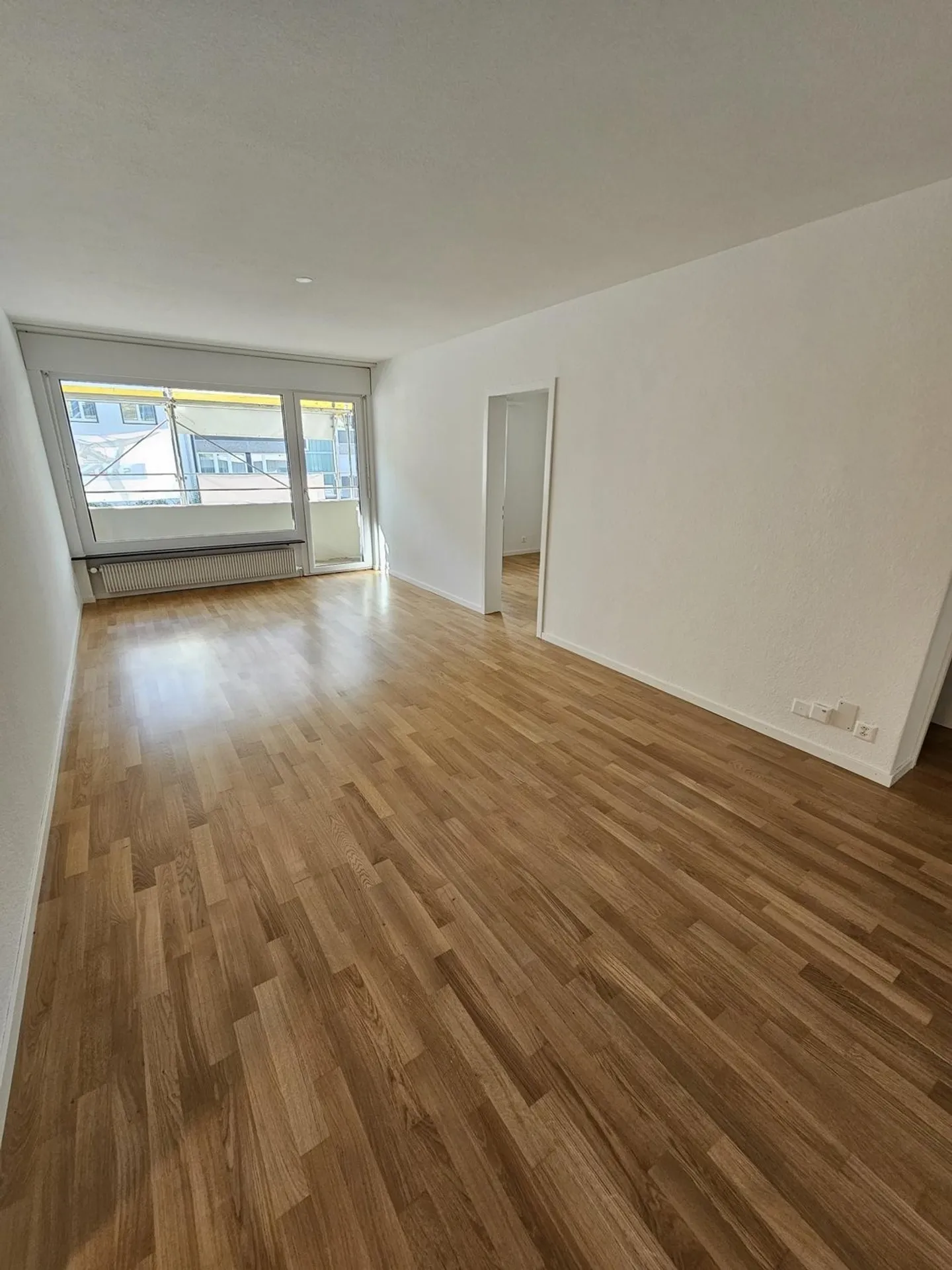 Energetically renovated 4-room apartment in the Breitenrain district - Photo 2 of 10