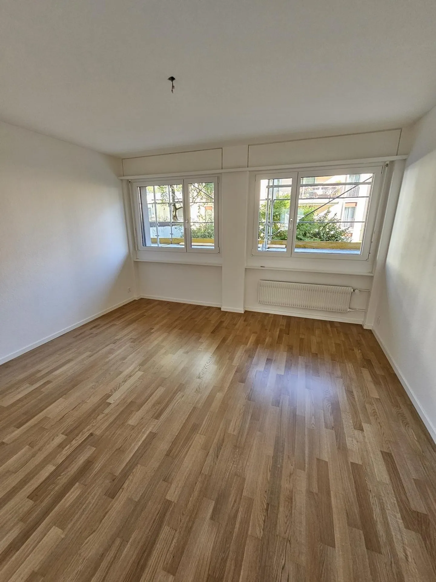 Energetically renovated 4-room apartment in the Breitenrain district - Photo 3 of 10