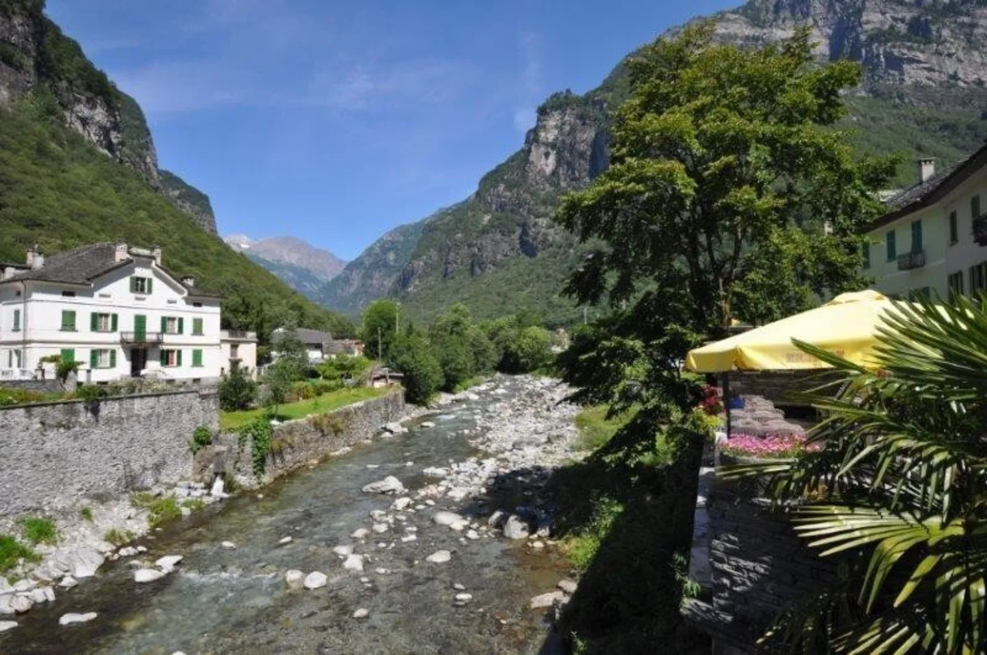 Charmantes Hotel in Bignasco - Foto 3 von 11