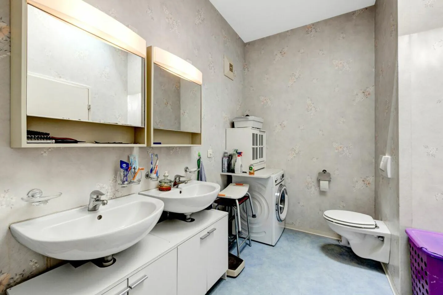 Imponente edificio residenziale e commerciale con due grandi appartamenti e ... - Foto 27 di 30