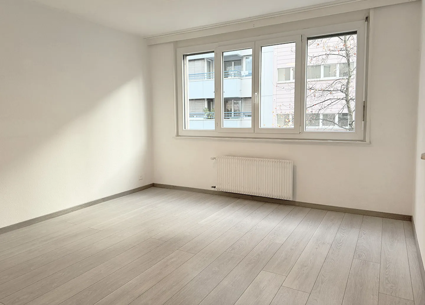 Montreux-Clarens: pleasant 2-room apartment just steps from the lake, with the possibility of purchase - Photo 4 of 5