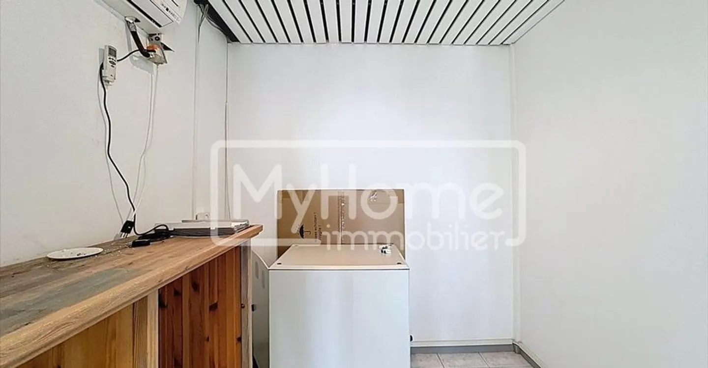 Mischgenutztes Gebäude mieten - Foto 1 von 7