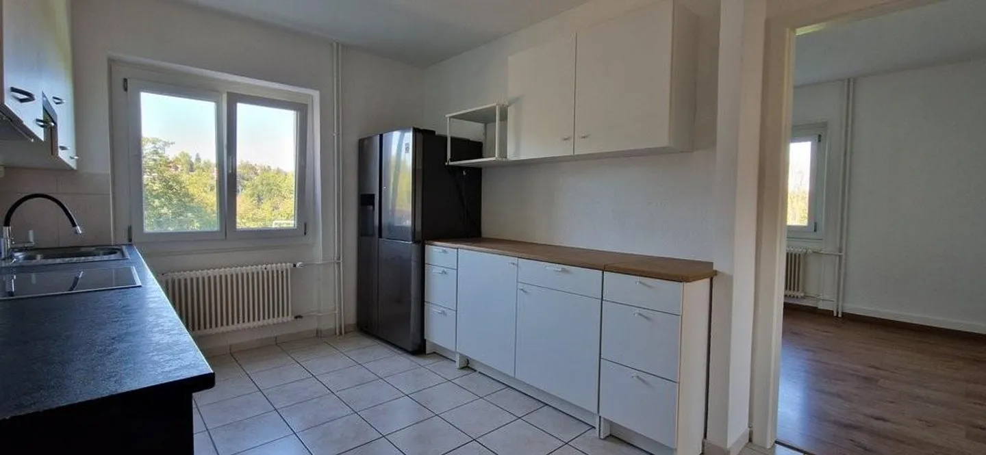 3,5-Zimmer-Wohnung im Erdgeschoss zu vermieten in Marly! - Foto 1 von 6
