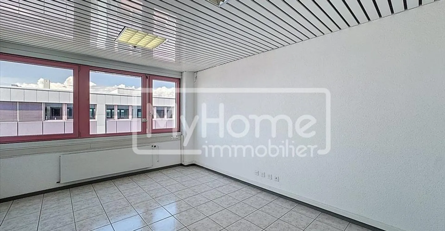 Mischgenutztes Gebäude mieten - Foto 5 von 7