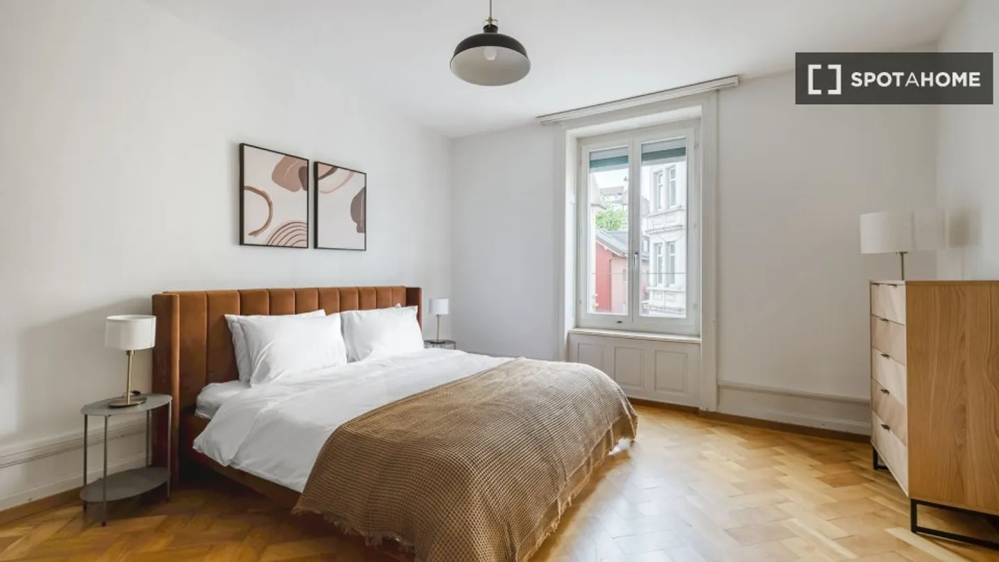 Appartamento in affitto - Foto 8 di 14