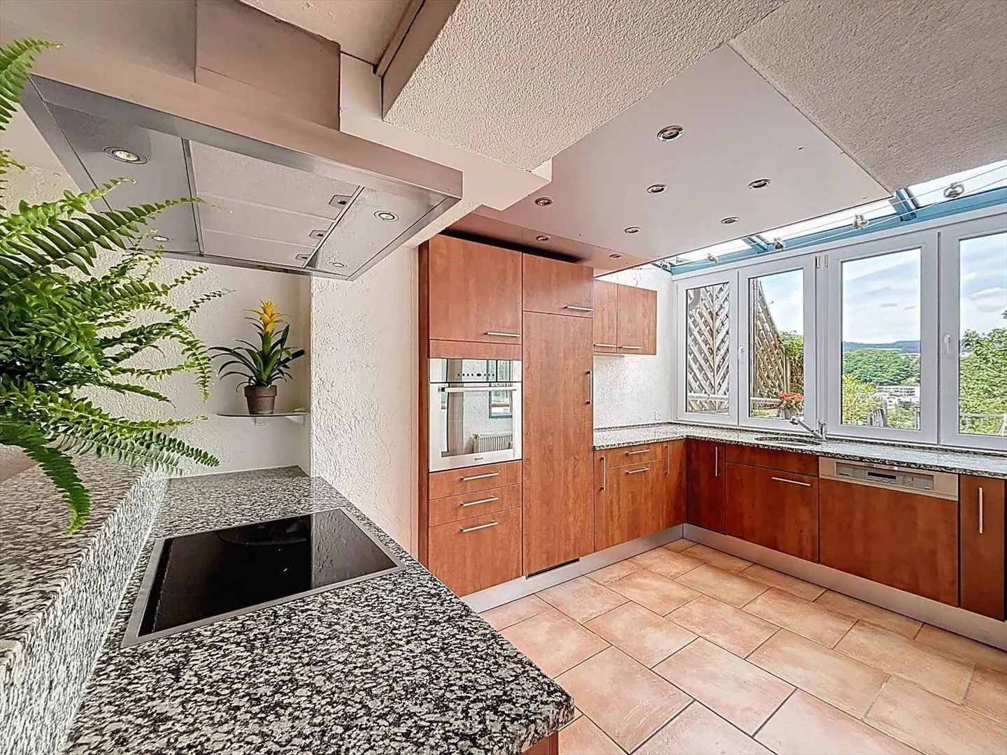 Dreieinhalb-Zimmer-Triplex mit Terrassen und unabhängigem Studio - Foto 5 von 12