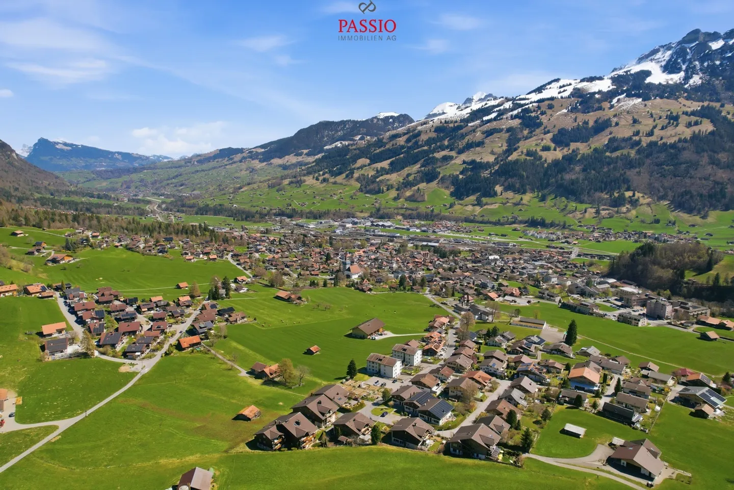 Spacious 5-room apartment with Alpine view and private garden - Photo 19 of 20