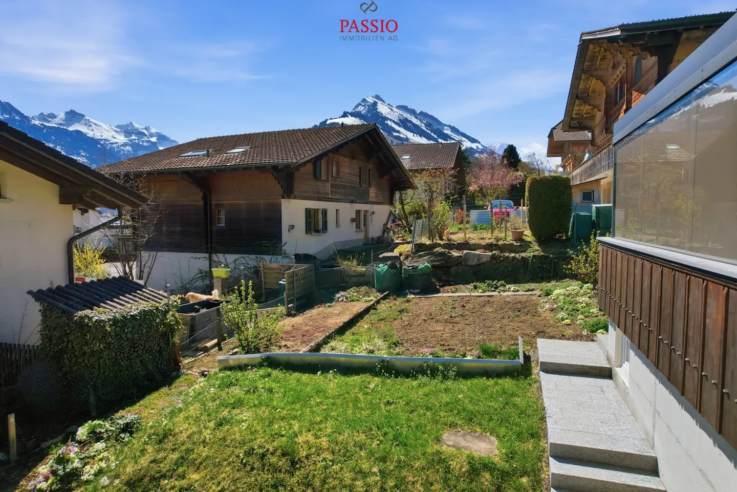 Spacious 5-room apartment with Alpine view and private garden - Photo 15 of 20