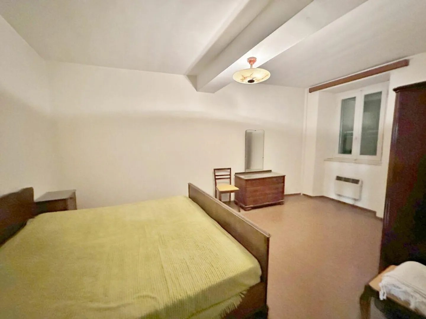 Complexe de noyau intéressant, deux unités résidentielles, rustique et cour privée - Photo 10 sur 13