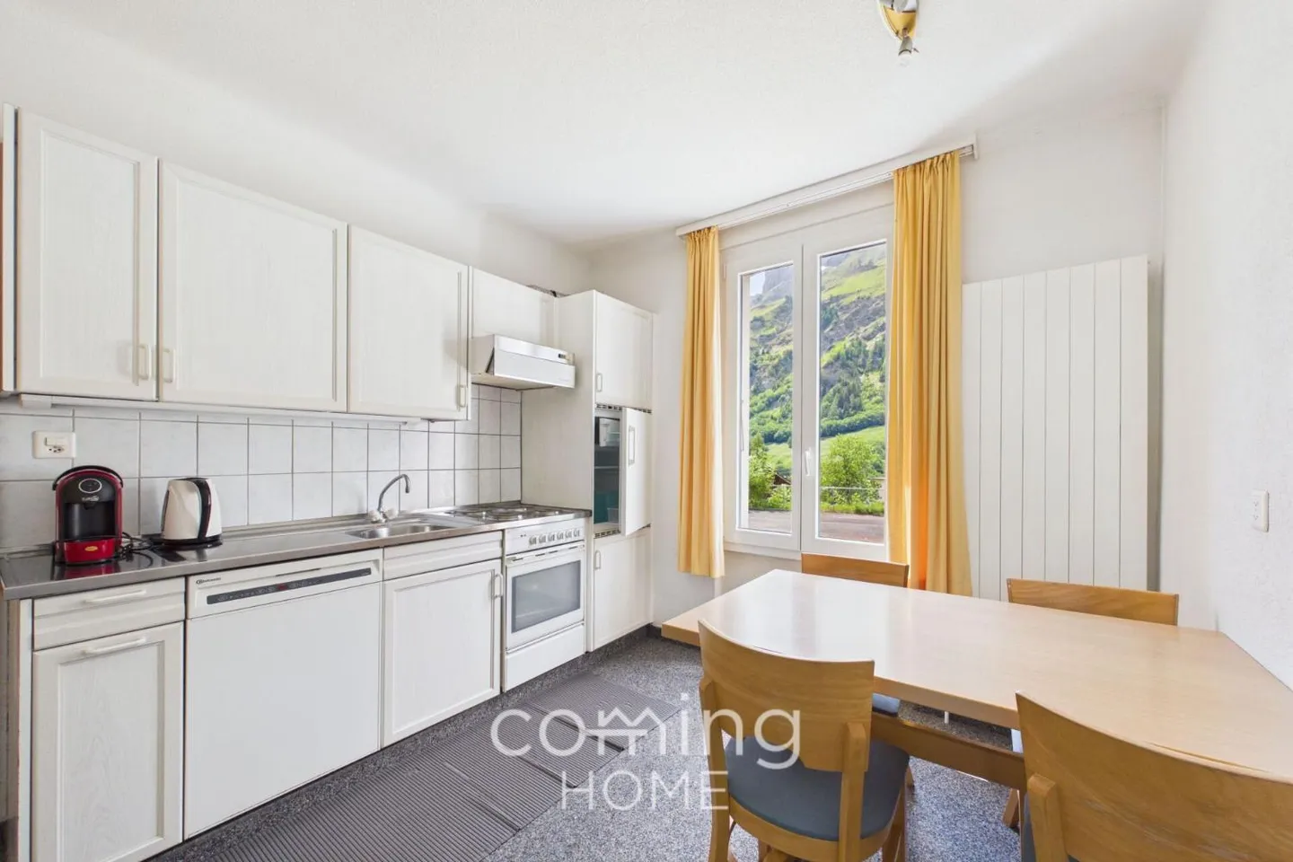 Spacious 1.5 Room Studio in Leukerbad with Sun Terrace and Mountain View - Photo 4 of 10