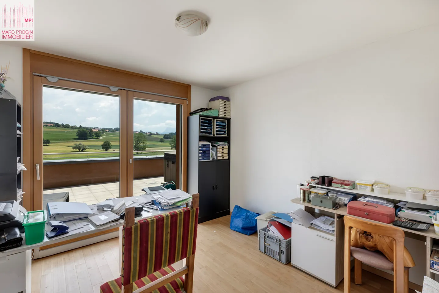 Bright penthouse 4.5 rooms with panoramic terrace and breathtaking view - Photo 9 of 14