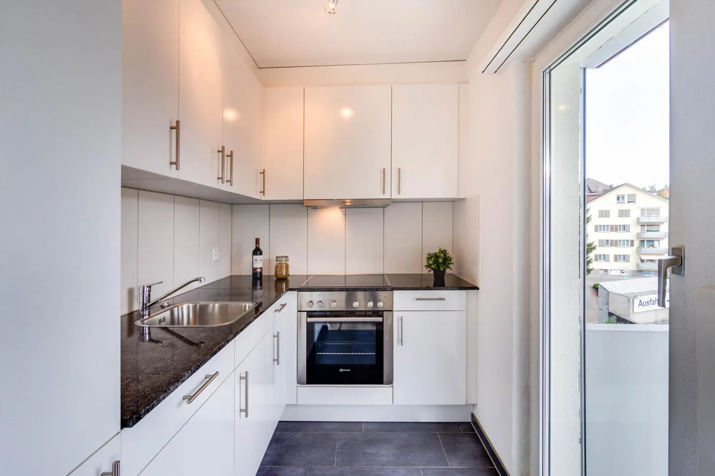 Modern Apartment in St. Fiden - Photo 2 of 9