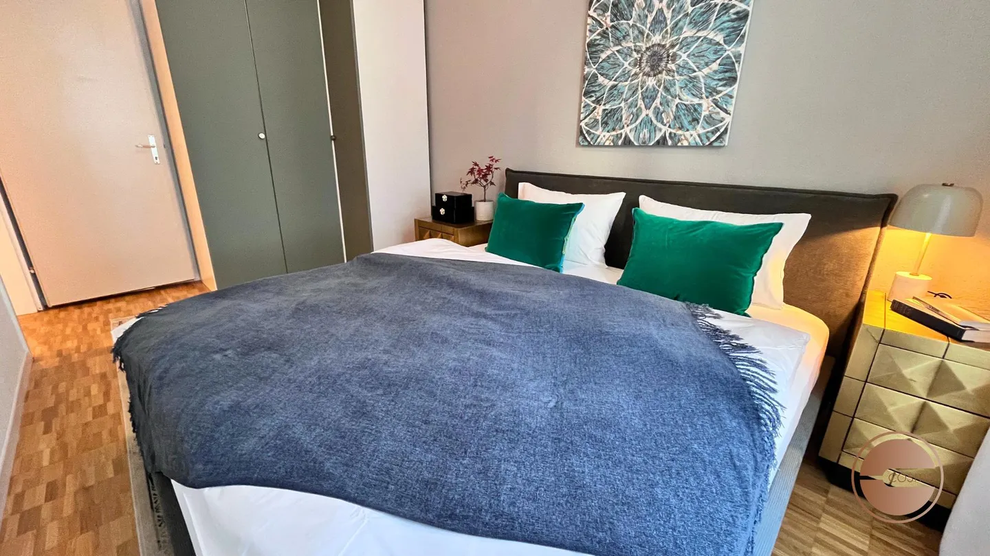 NUOVO! APPARTAMENTO SERVIZI MODERNO CON 2 CAMERE DA LETTO - Foto 7 di 15