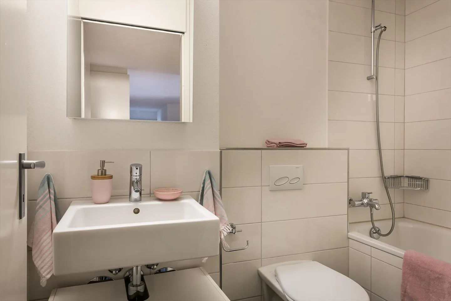 Il tuo nuovo appartamento singolo in una zona residenziale privilegiata - Foto 4 di 5