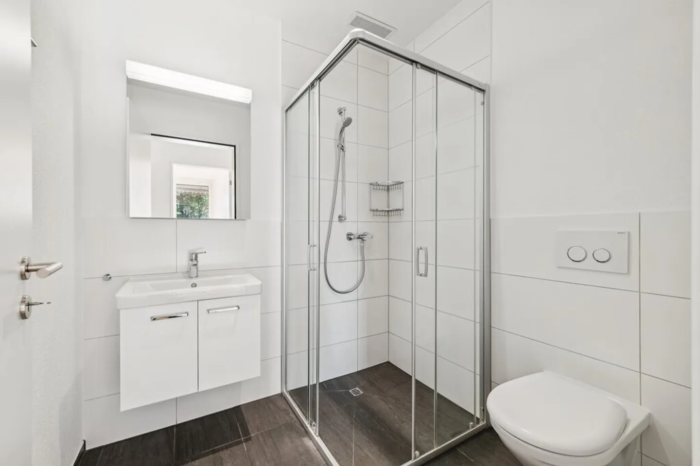 Vie moderne avec loggia - Photo 8 sur 11