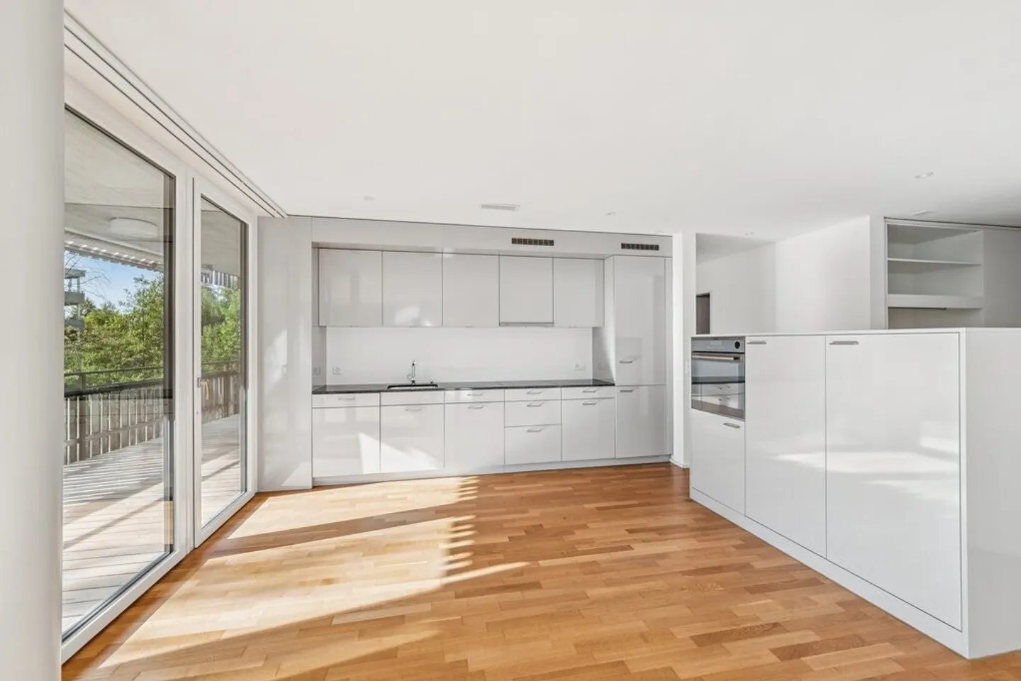 Vie moderne avec loggia - Photo 3 sur 11