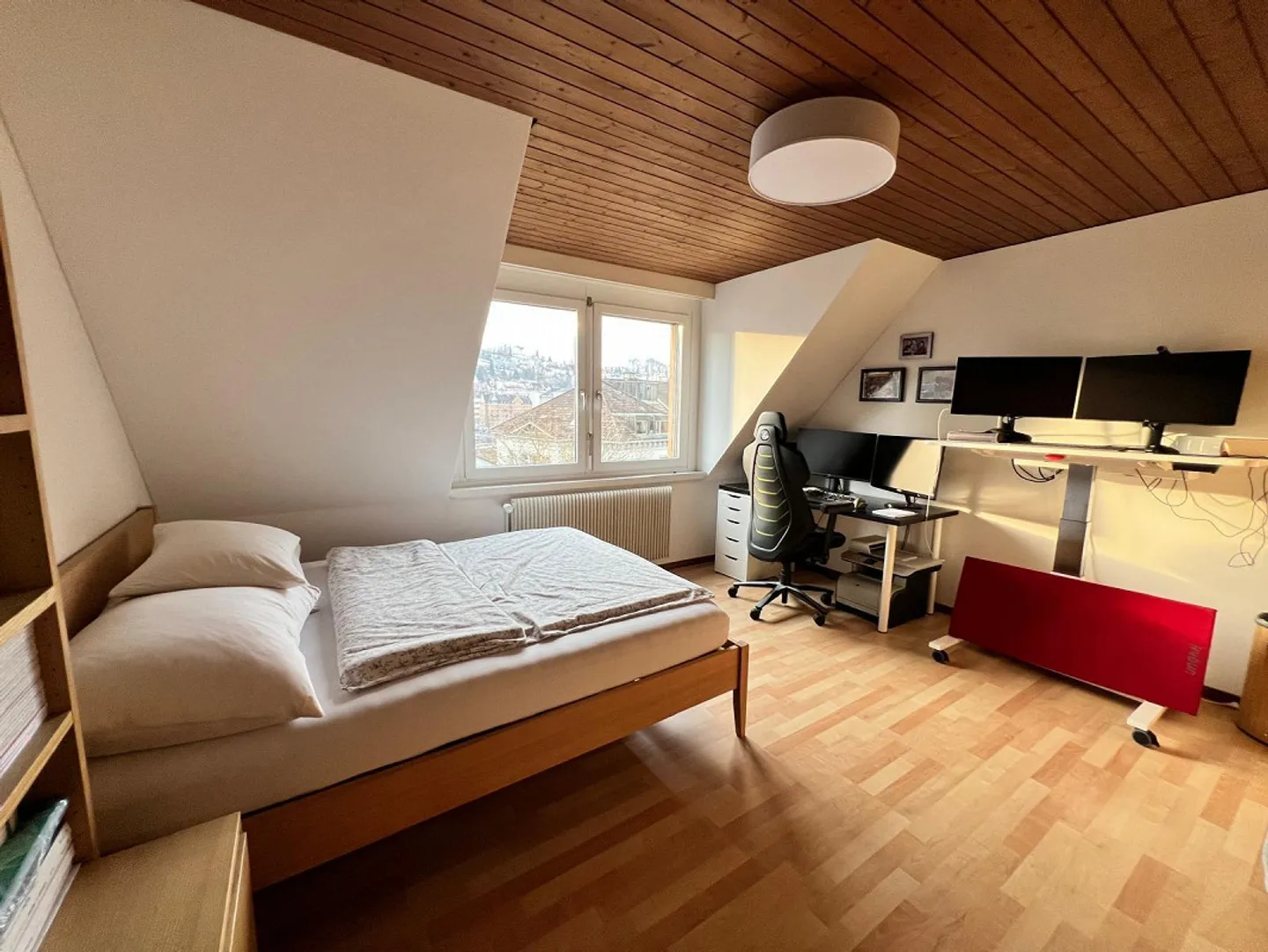 Spacious Nest in the City - Centrally Located and Quiet - Photo 8 of 10