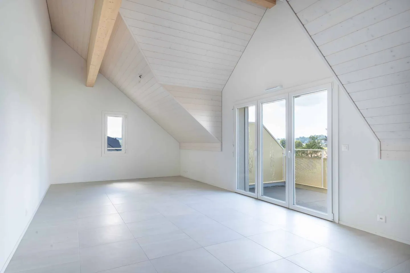 Charmante Attikawohnung mit Blick - Foto 5 von 7