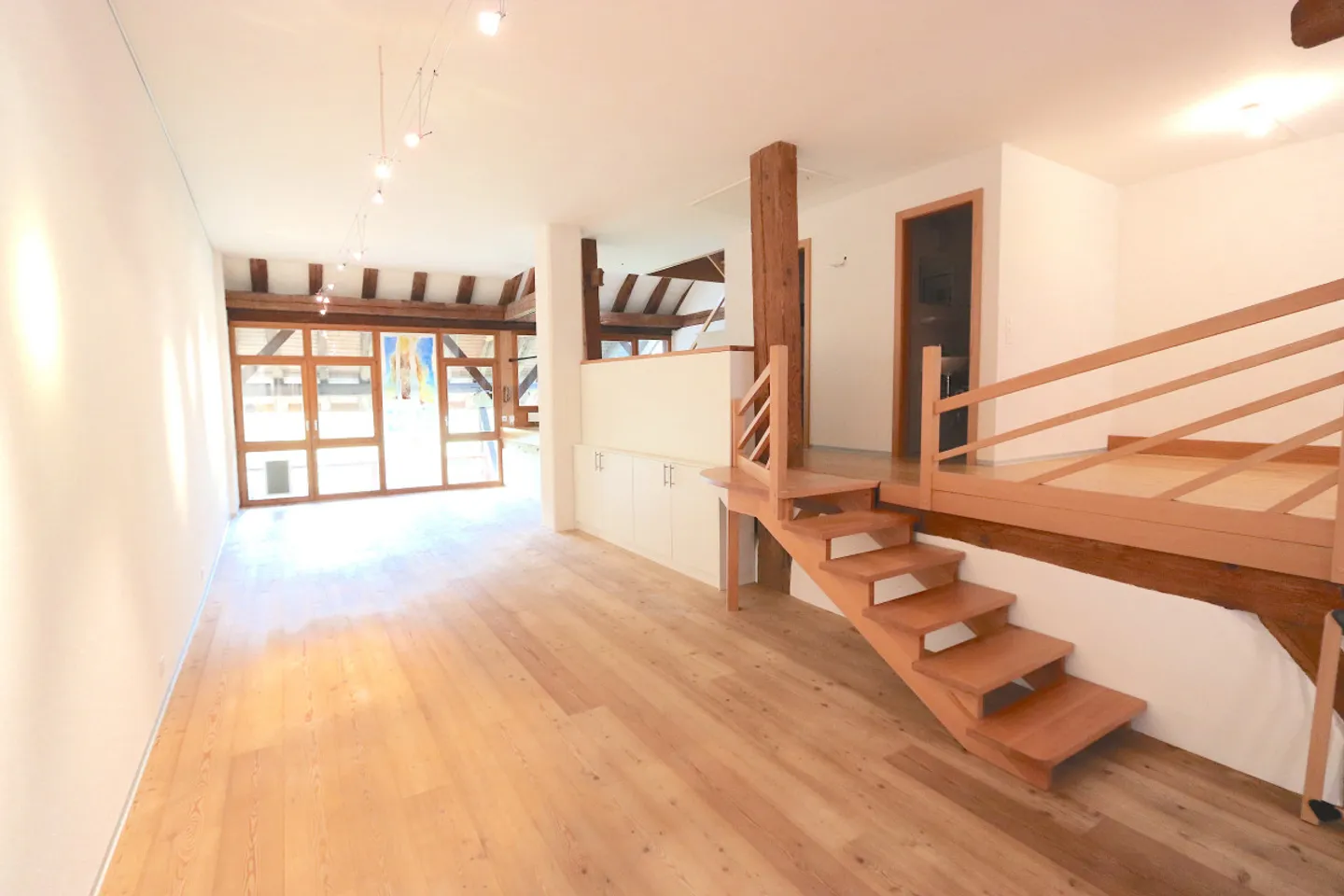 Reihenhaus mit 5,5 Zimmern und Loft von 106 m2 - Foto 10 von 12