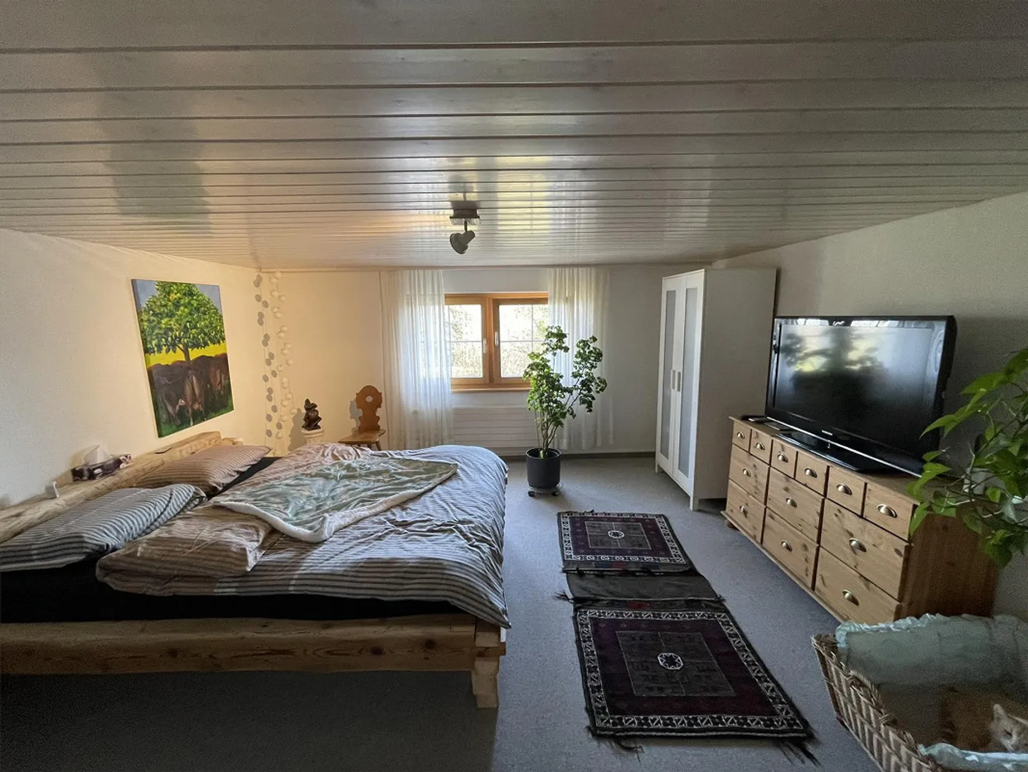 Unique Home in the Green - Photo 11 of 18