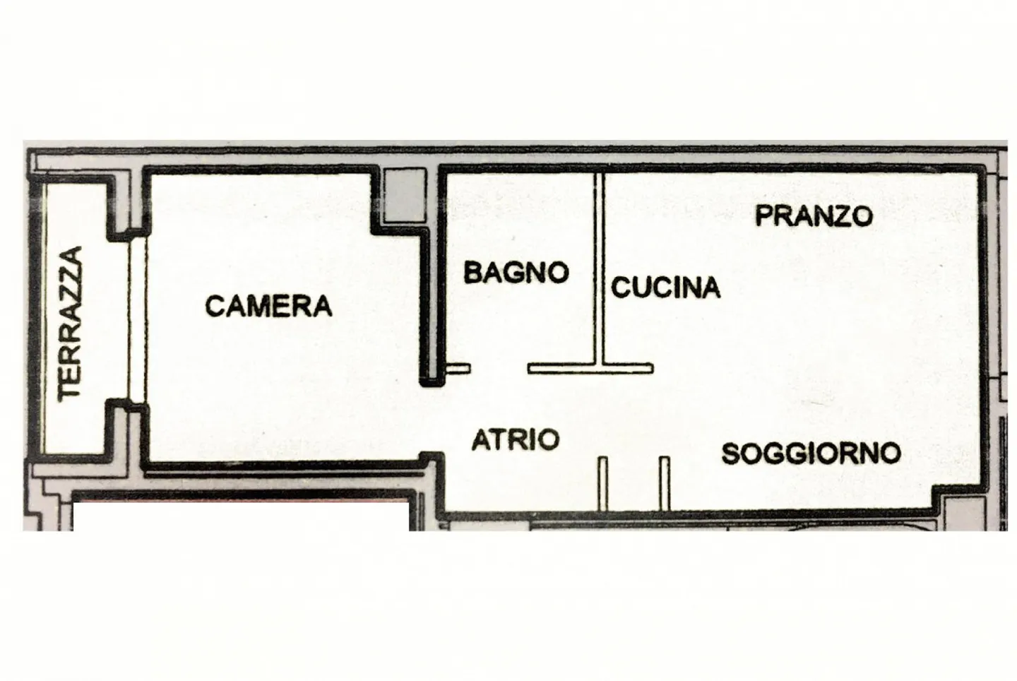 APPARTAMENTO LUMINOSO DI 2,5 STANZE CON BALCONE E 2 POSTI AUTO NEL CENTRO DI LUGANO - Foto 10 di 10