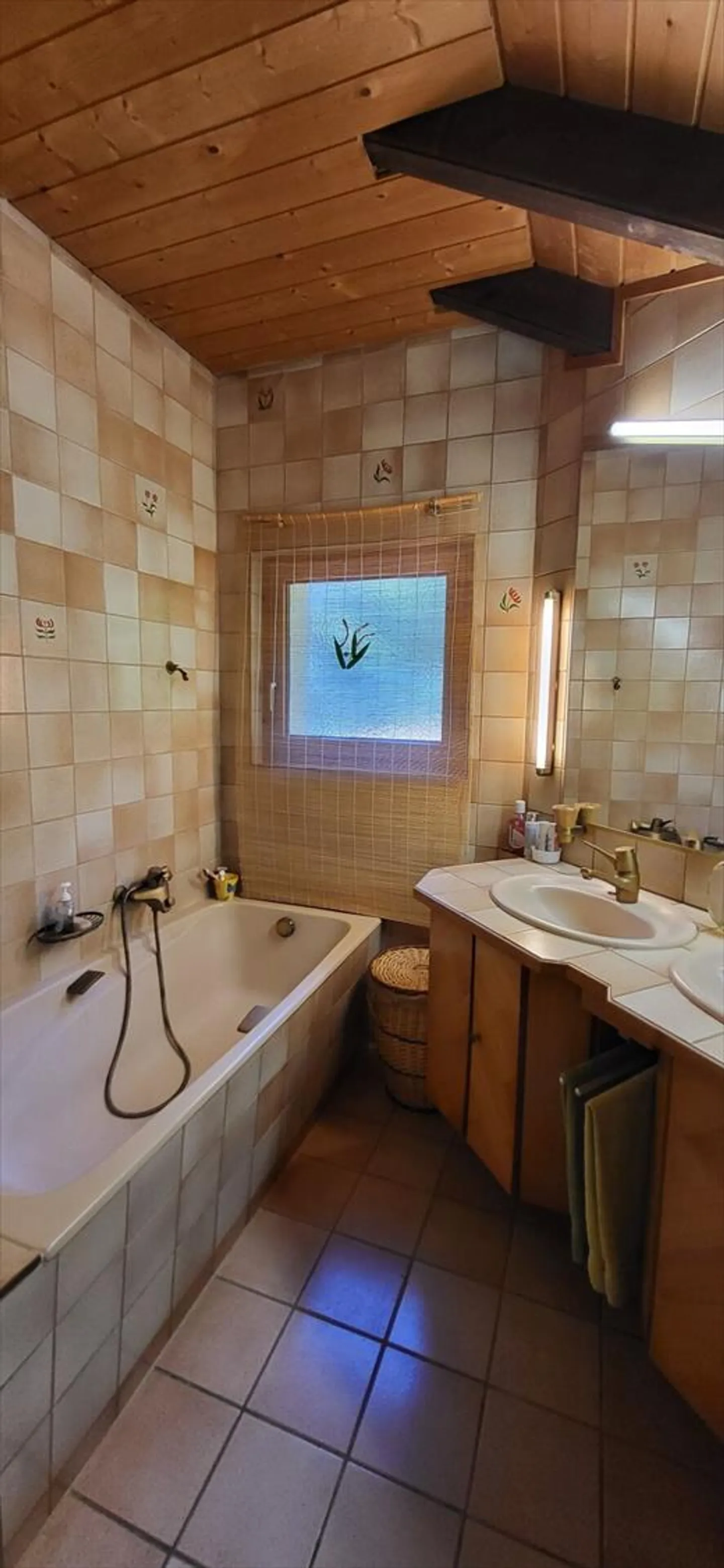 Propriété pleine de caractère composée de 3 appartements - Photo 8 sur 13