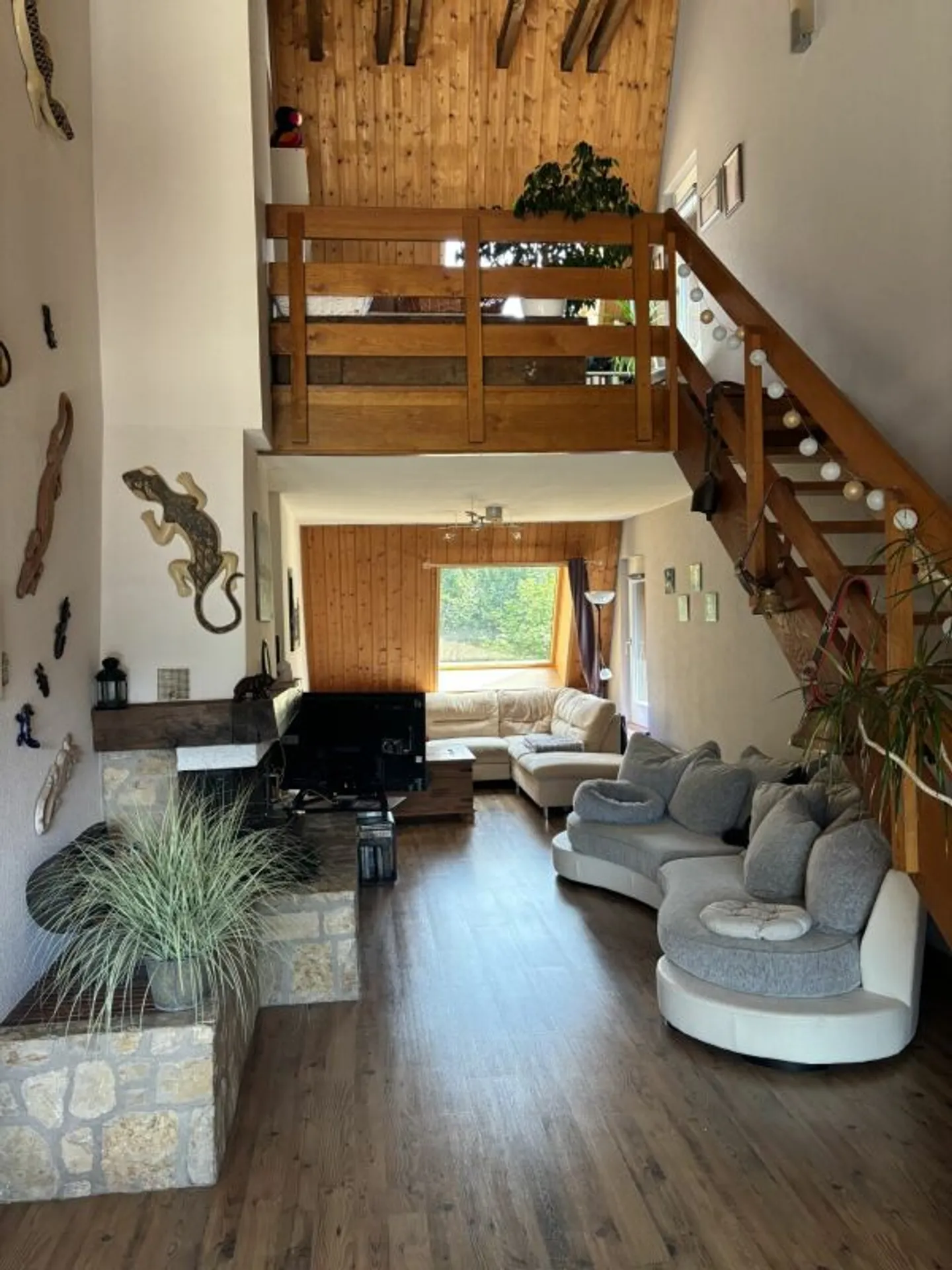 Penthouse for sale - Photo 2 of 13