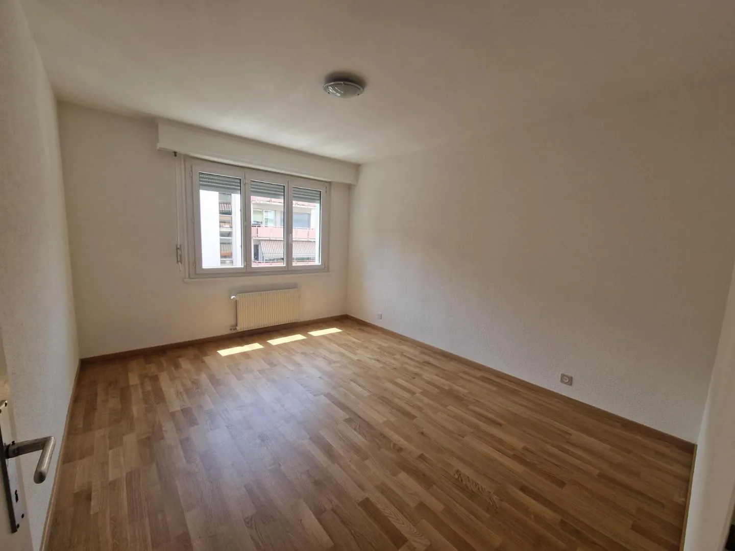 3.5 Room Apartment - Photo 5 of 8