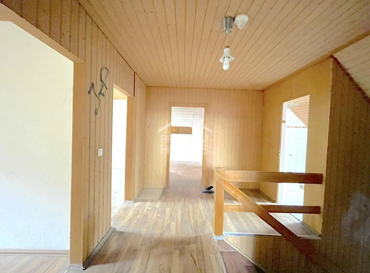 Maison multifamiliale polyvalente - Photo 6 sur 7