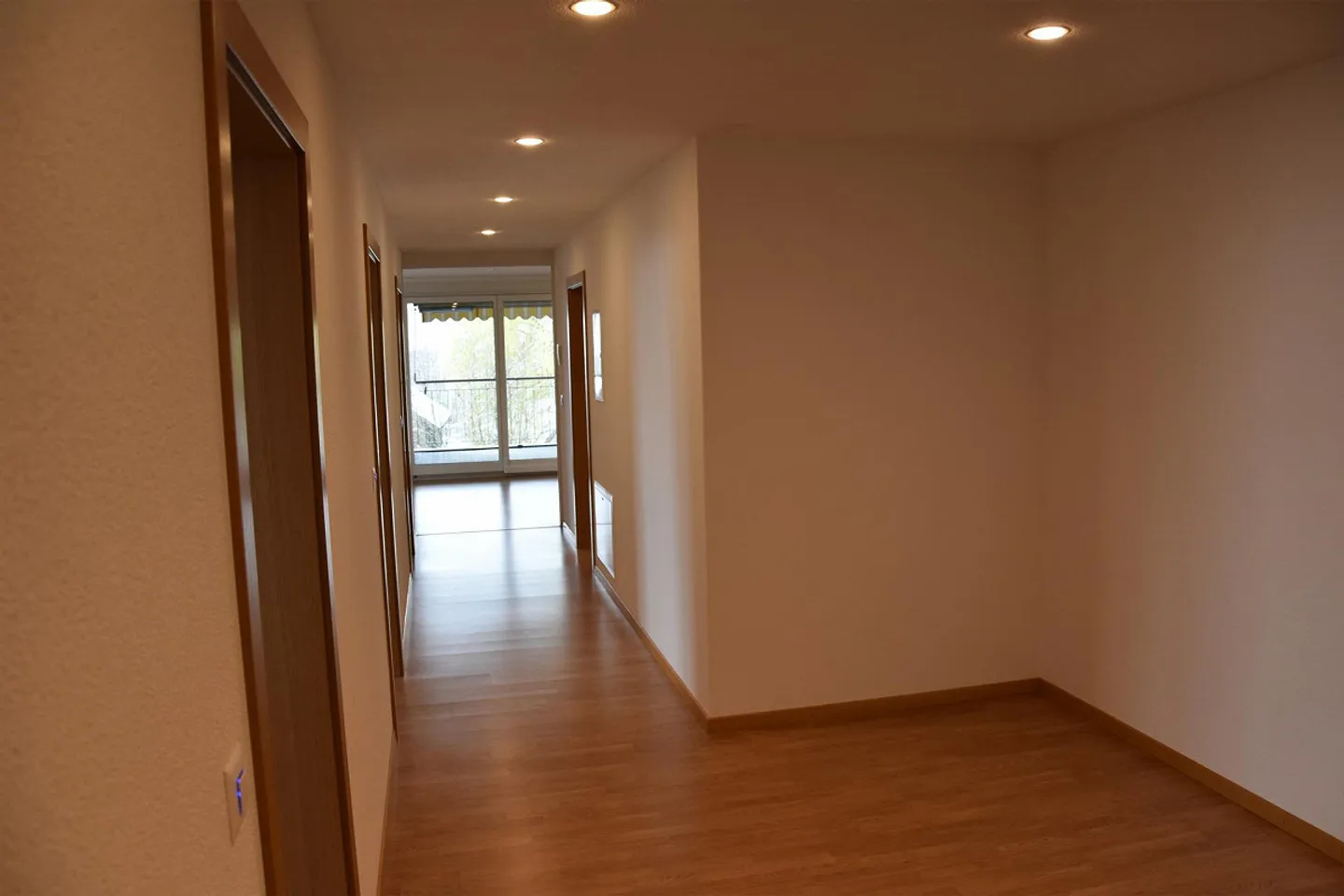 Appartamento di 4 stanze - Foto 4 di 11