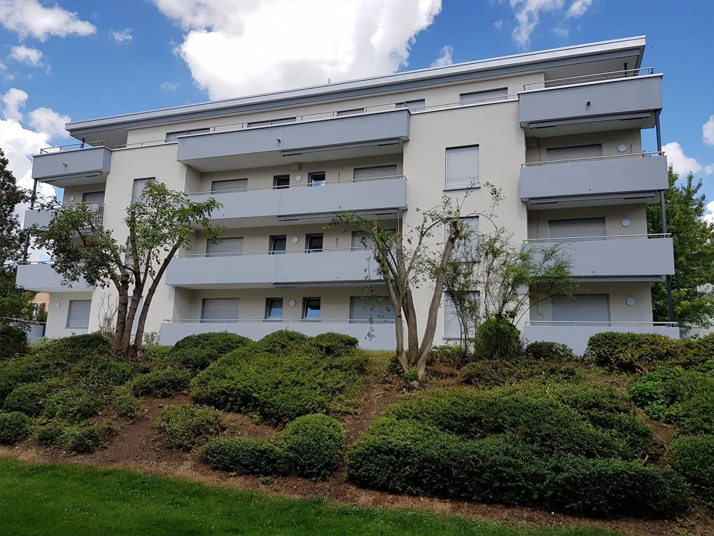 Modernes Apartment in ruhiger Lage - Foto 1 von 9