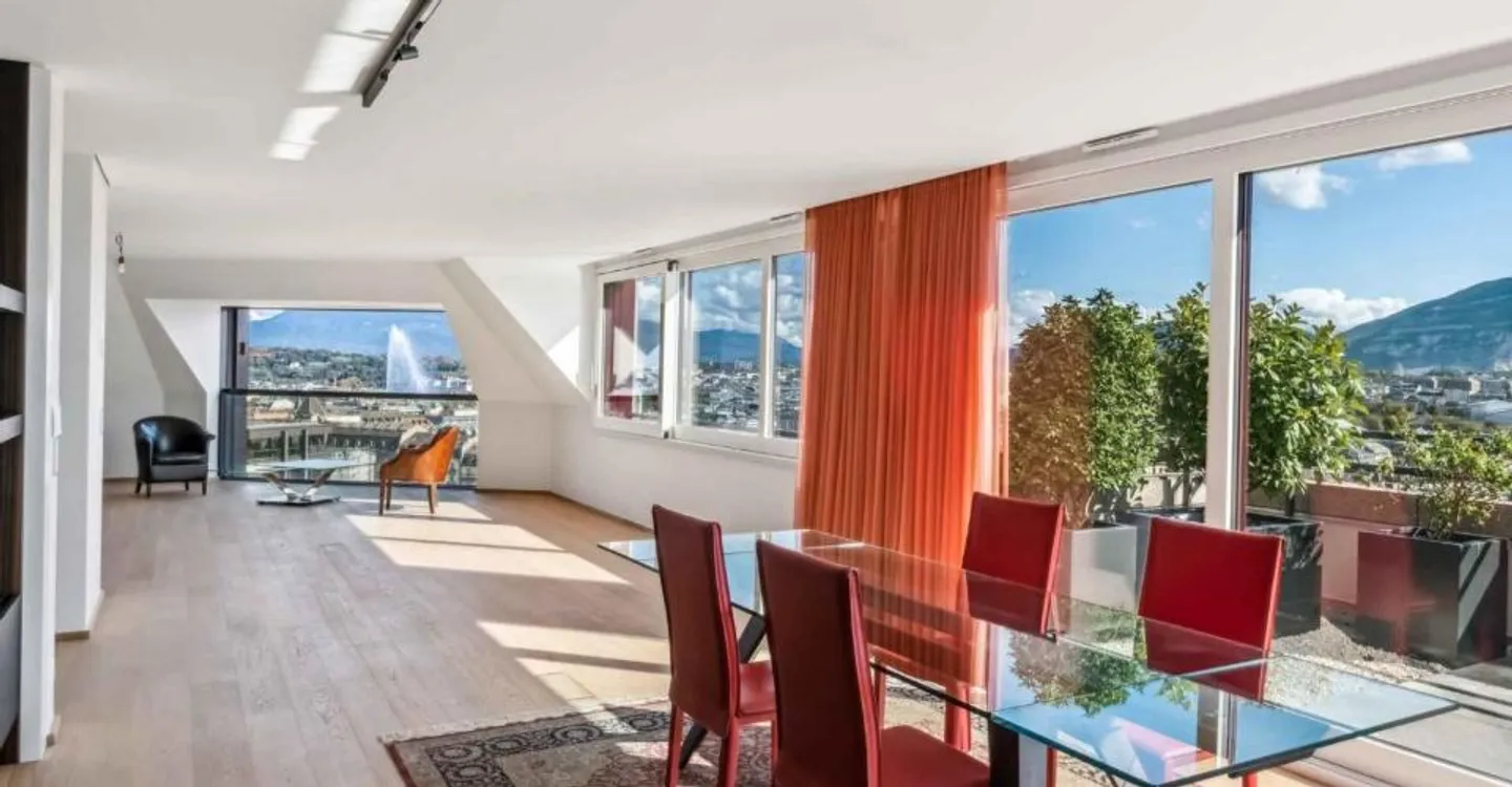 Außergewöhnliche Penthouse-Wohnung ideal gelegen - Foto 4 von 13