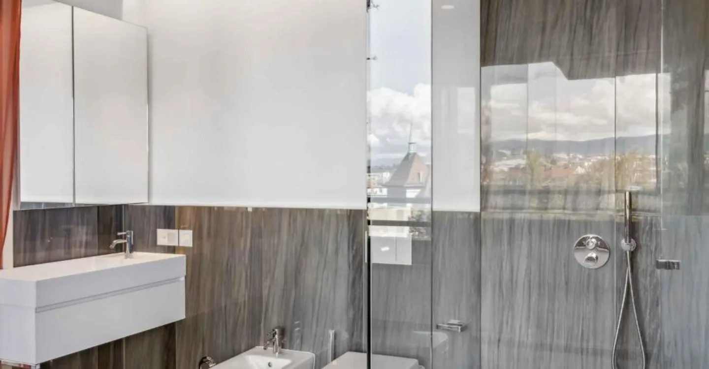 Außergewöhnliche Penthouse-Wohnung ideal gelegen - Foto 10 von 13