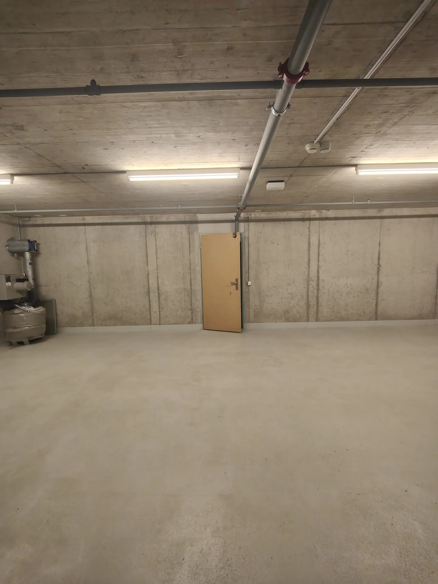 104m2 Magazzino Schaffhausen - Stauffacherstrasse 36 - Foto 9 di 10