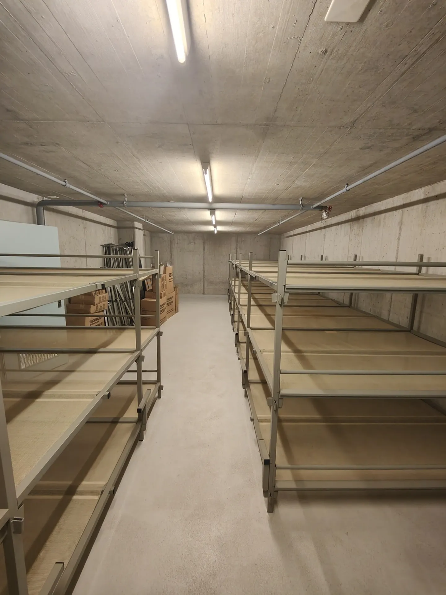 104m2 Magazzino Schaffhausen - Stauffacherstrasse 36 - Foto 1 di 10