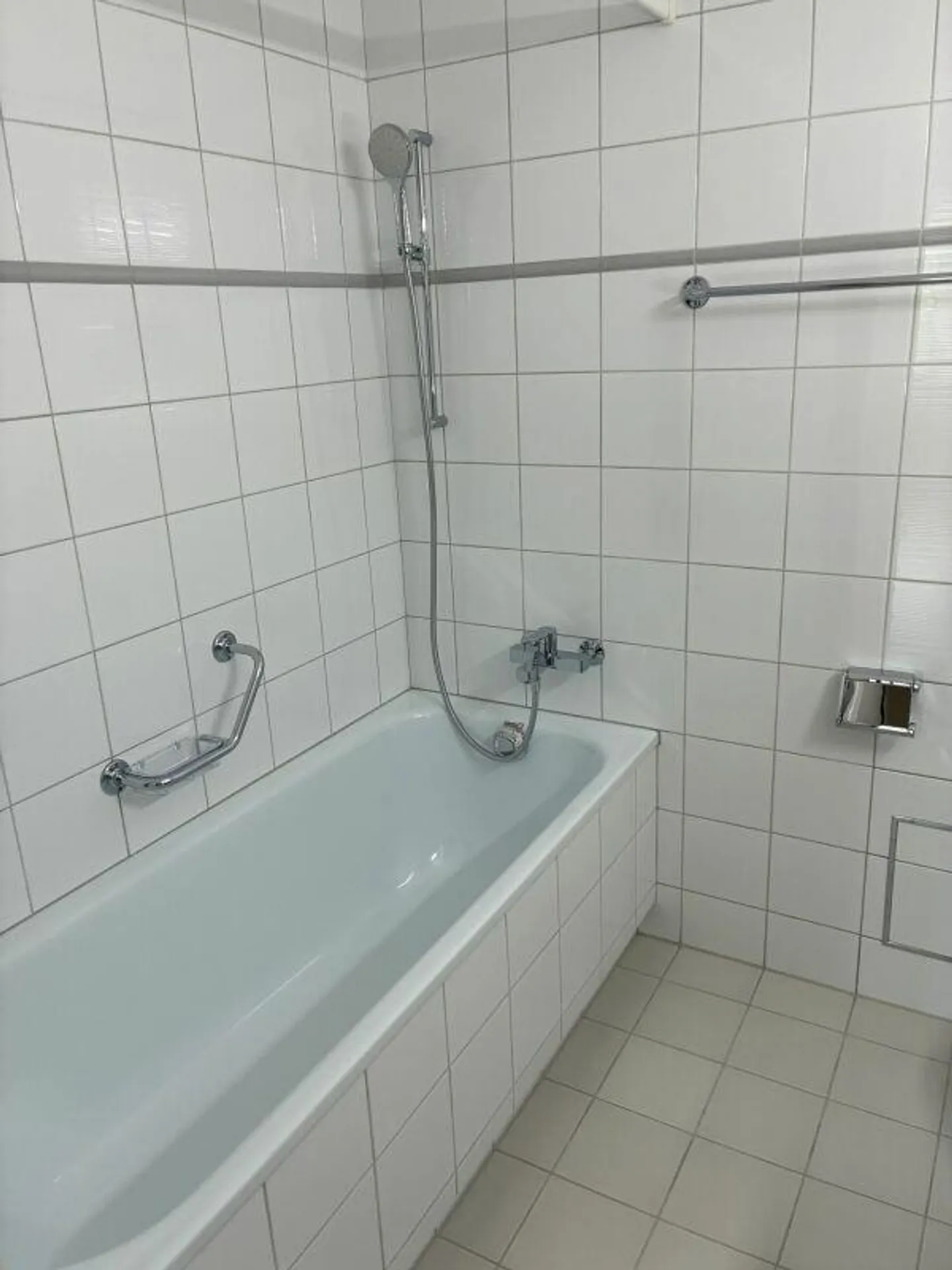 Grosszügige Wohnung mit neuer Küche an ruhiger, zentraler Lage - Foto 6 von 12