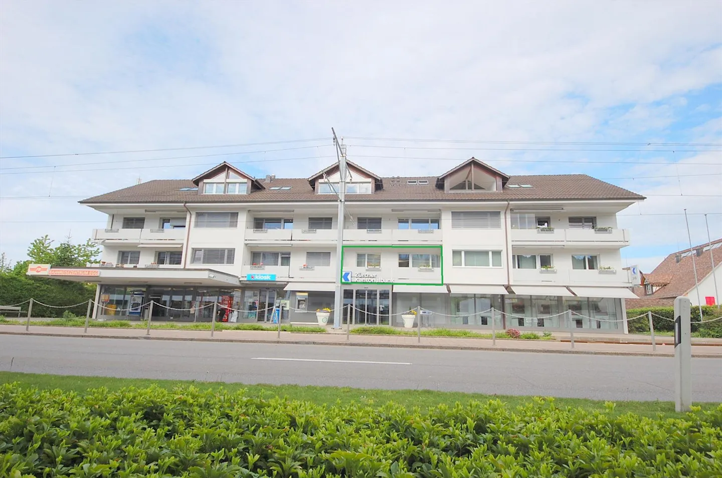 Erstbezug an zentraler Lage - Moderne 3.5-Zimmerwohnung beim Bhf. Egg - Foto 7 von 8