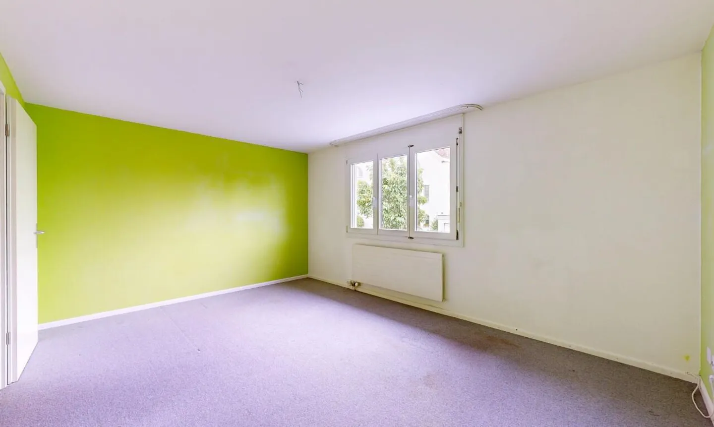 Well-maintained 5-room semi-detached family house in a family-friendly location - Photo 7 of 11