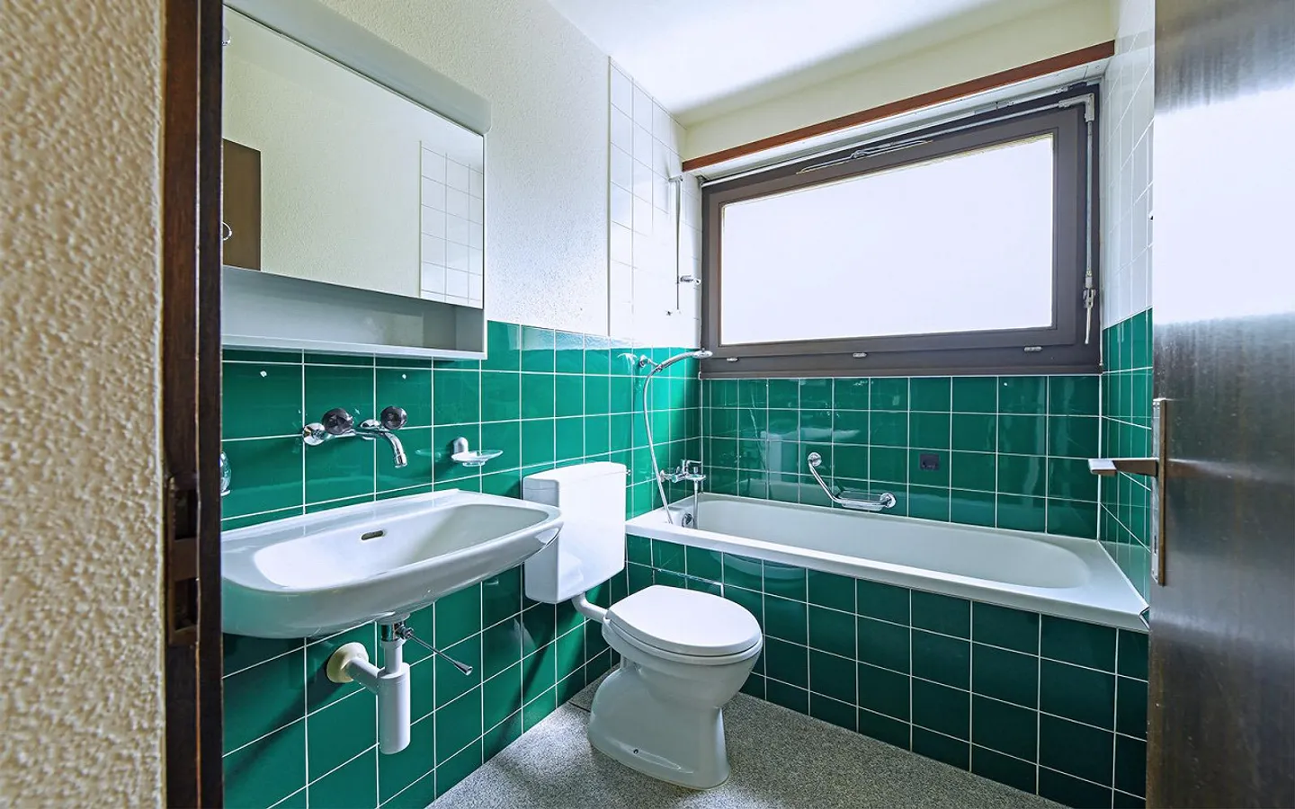 Appartamento spazioso in una zona residenziale tranquilla - Foto 3 di 8