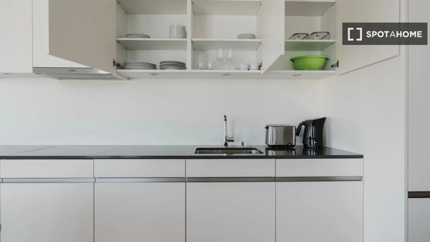 Apartment for rent - Photo 6 of 15