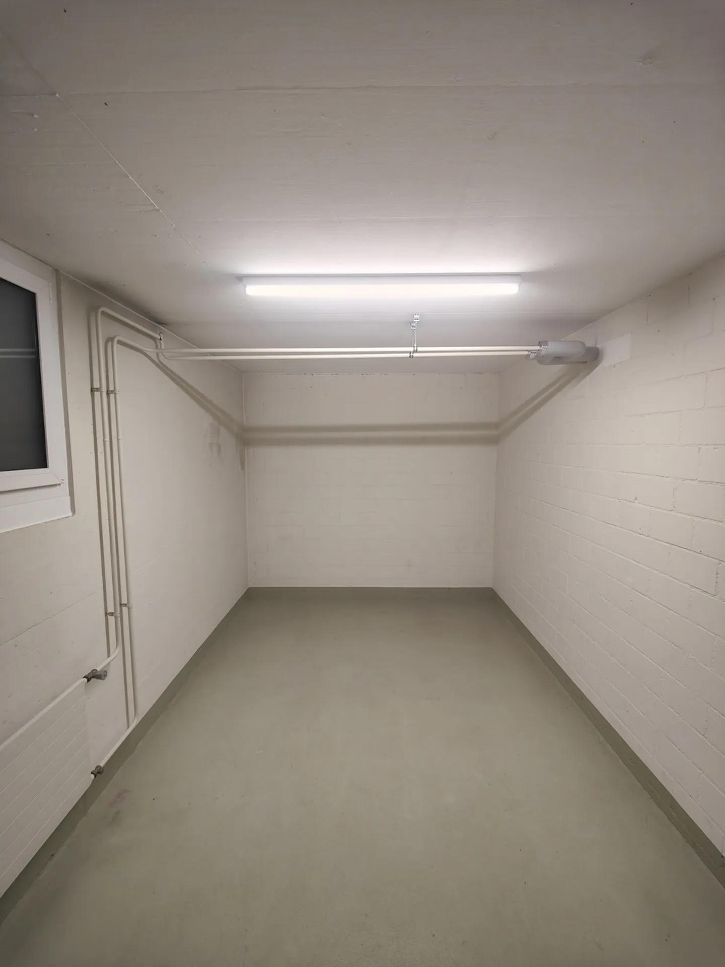 13.2m2 Magazzino Suhr - Gönhardweg 13B - Foto 2 di 8