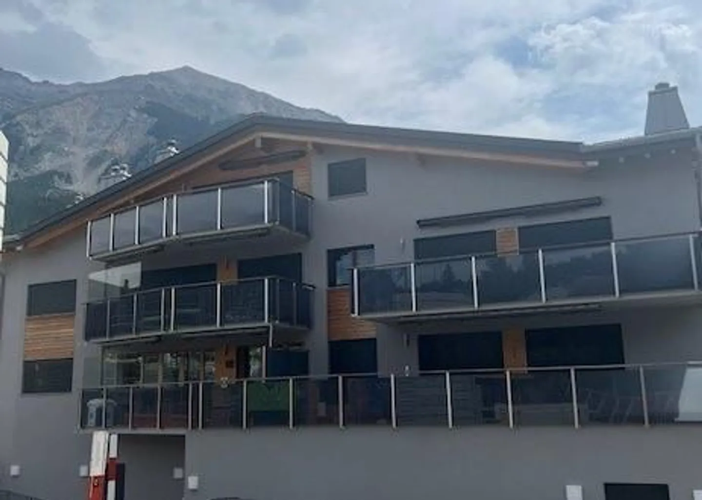 Appartamenti moderni di 4,5 stanze al 1° piano - Foto 1 di 11