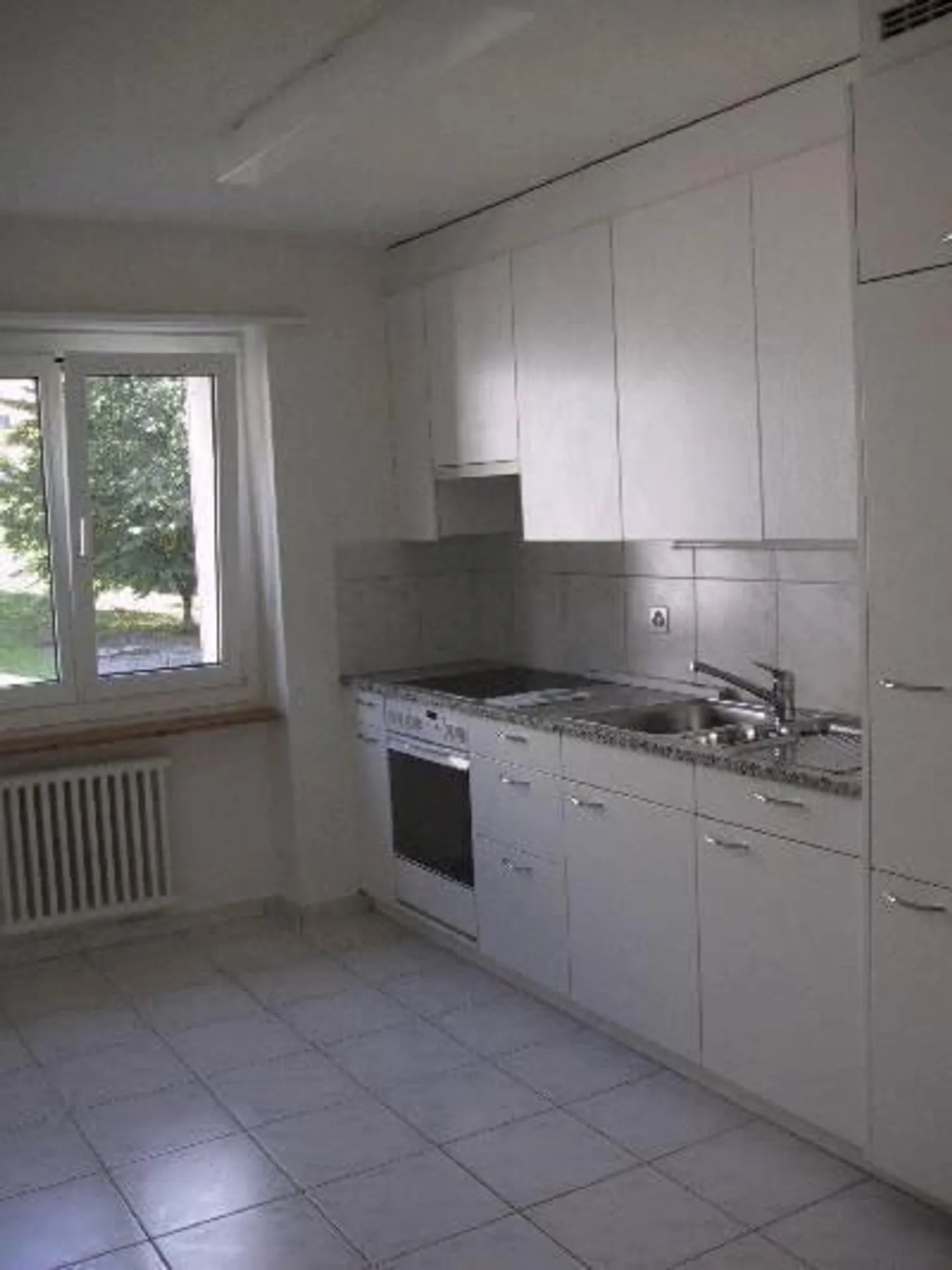 4-Zimmerwohnung an der Burgstr. 59 in Uster befristet bis 30.09.2027 - Foto 3 di 6