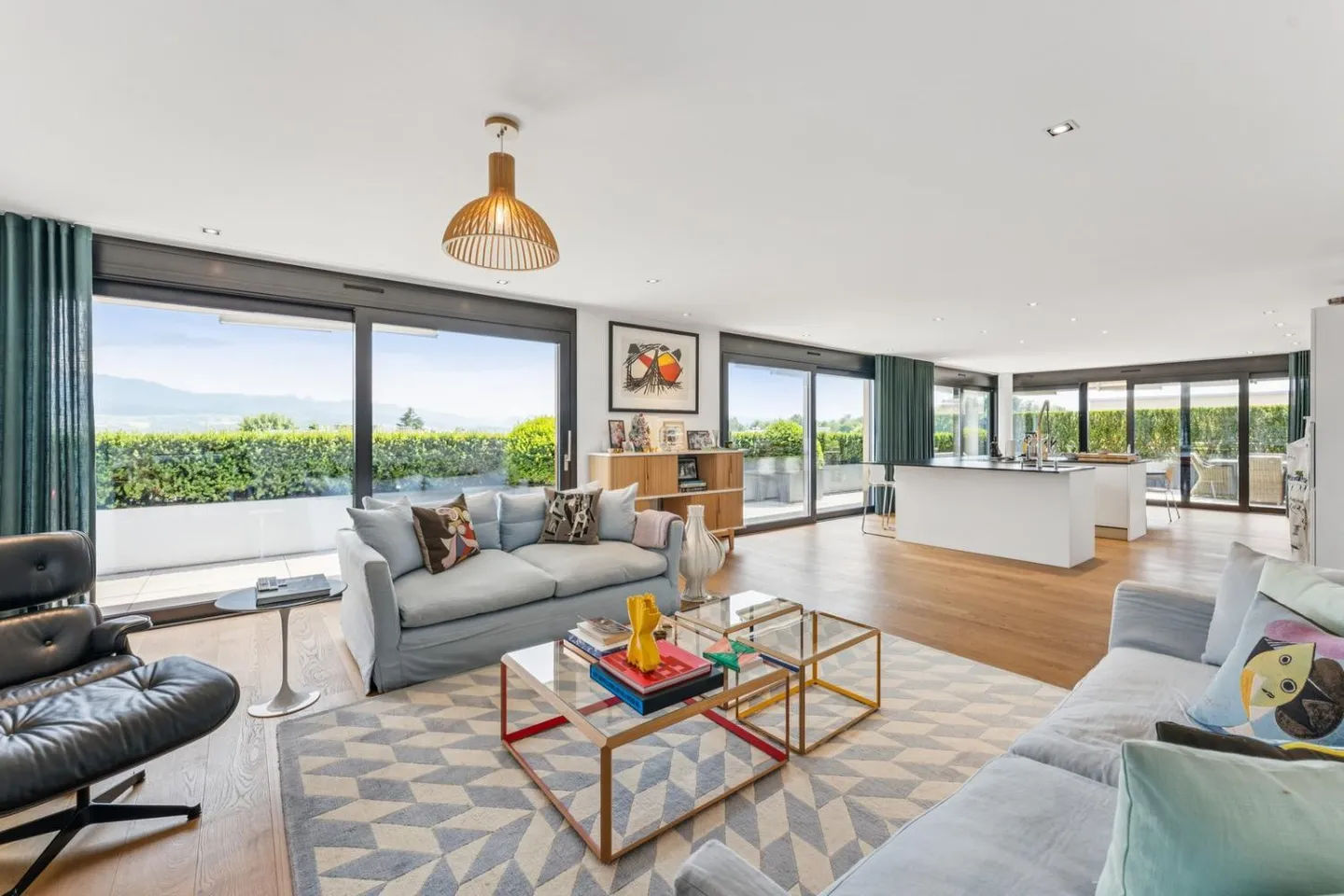Real penthouse with panoramic views at the gates of Freiburg - Photo 1 of 1