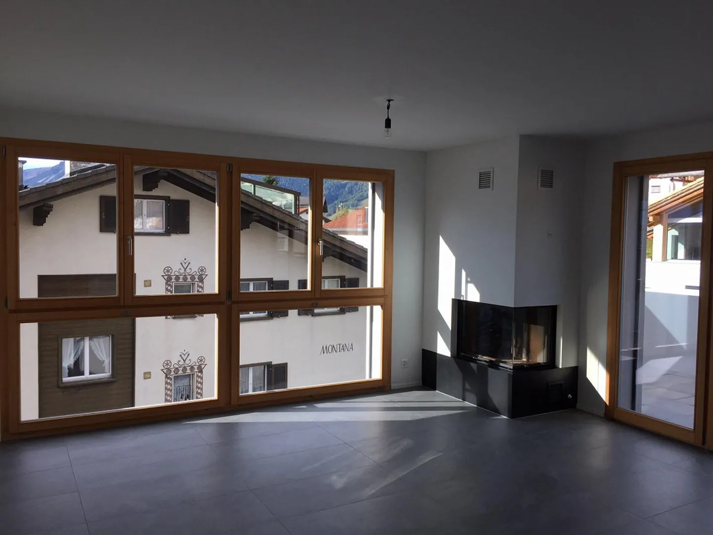 Appartamenti moderni di 4,5 stanze al 1° piano - Foto 3 di 11
