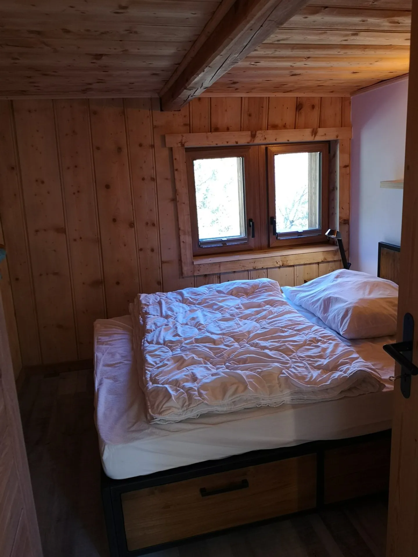Chalet alpin charmant avec mezzanine - Photo 17 sur 31