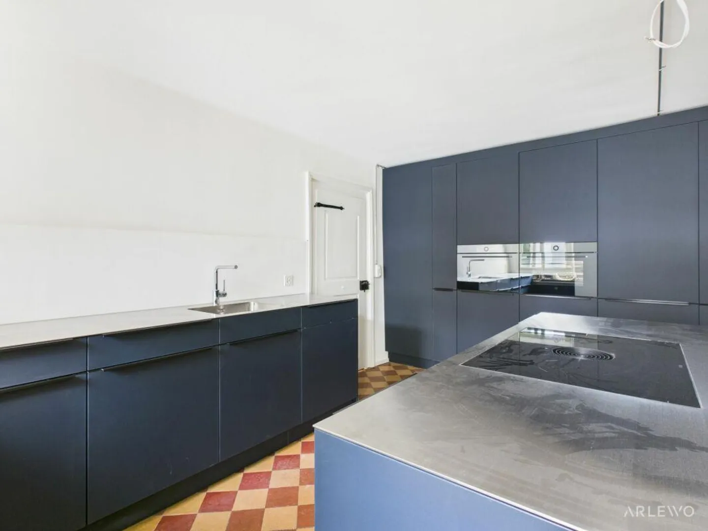 Gioiello unico per intenditori esigenti - Foto 4 di 19