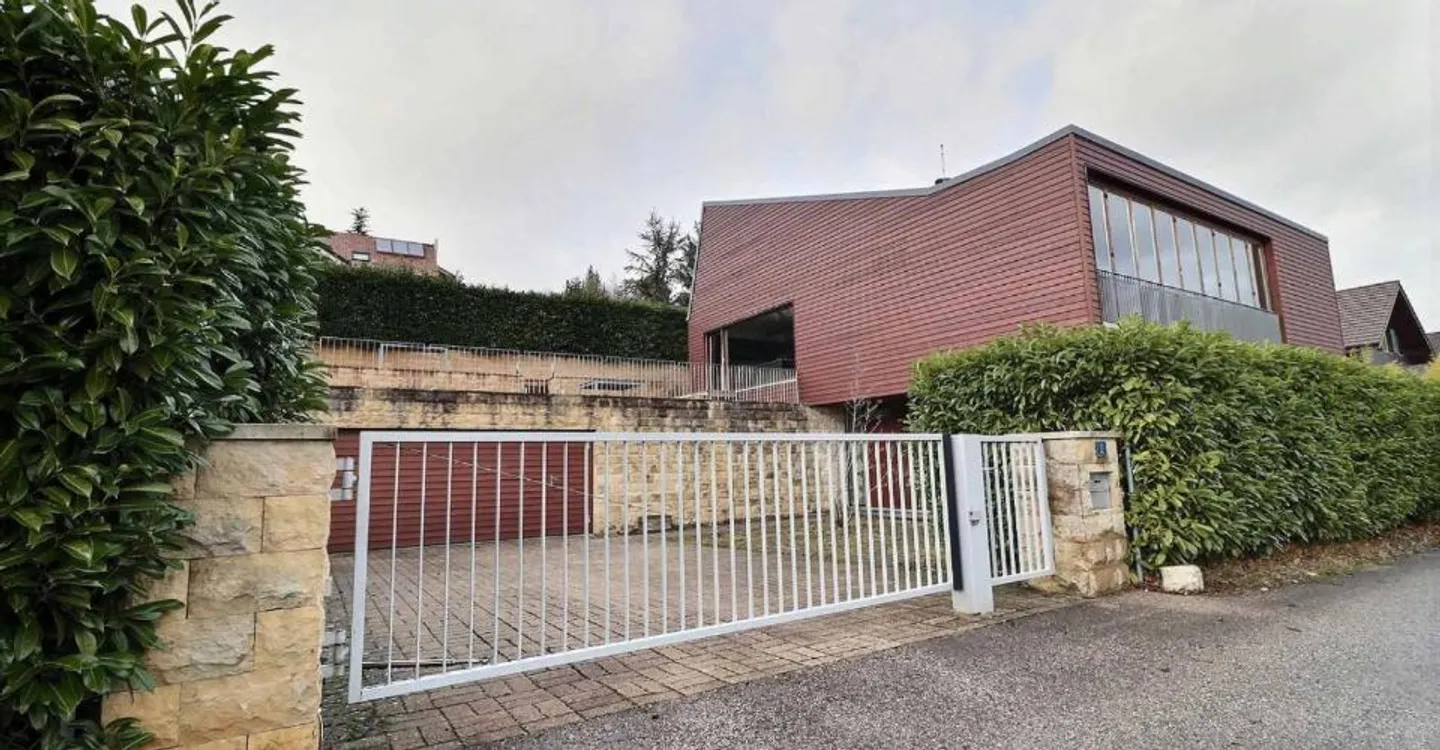 Einzelvilla 7,5 Zimmer - Einzigartig! Zeitgenössische Architektenvilla, Seeblick - Foto 2 von 9