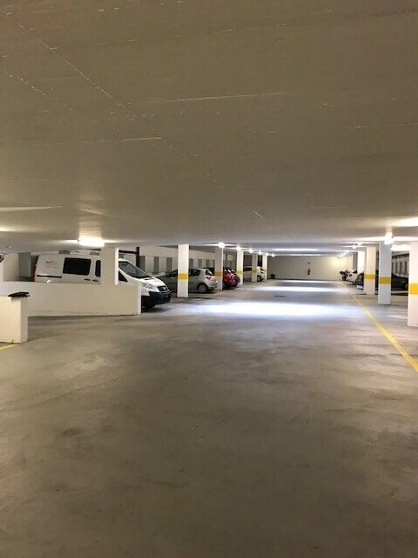 Einstellplatz zu vermieten - Foto 3 von 3
