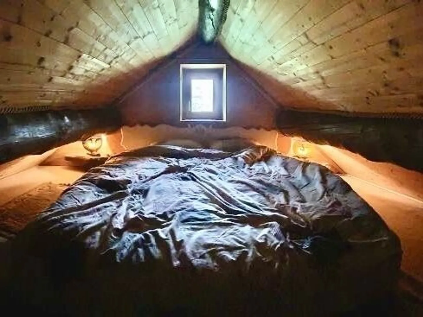 rustico di 3 1/2 locali molto tranquilla, soleggiata con bella vista - Foto 10 di 13